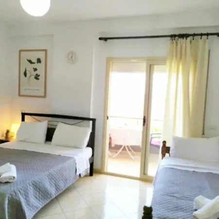 Valbona Apartamento *